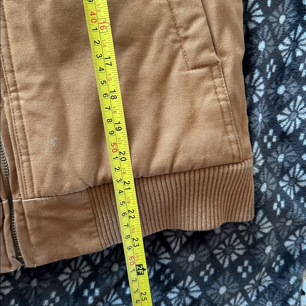 Carhartt Coat - Picture 4 of 6